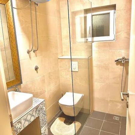 Villa Leny With Pool